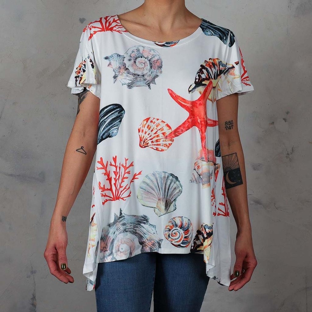 NWT Seashell Cal Style Short Sleeve T Shirt Medium